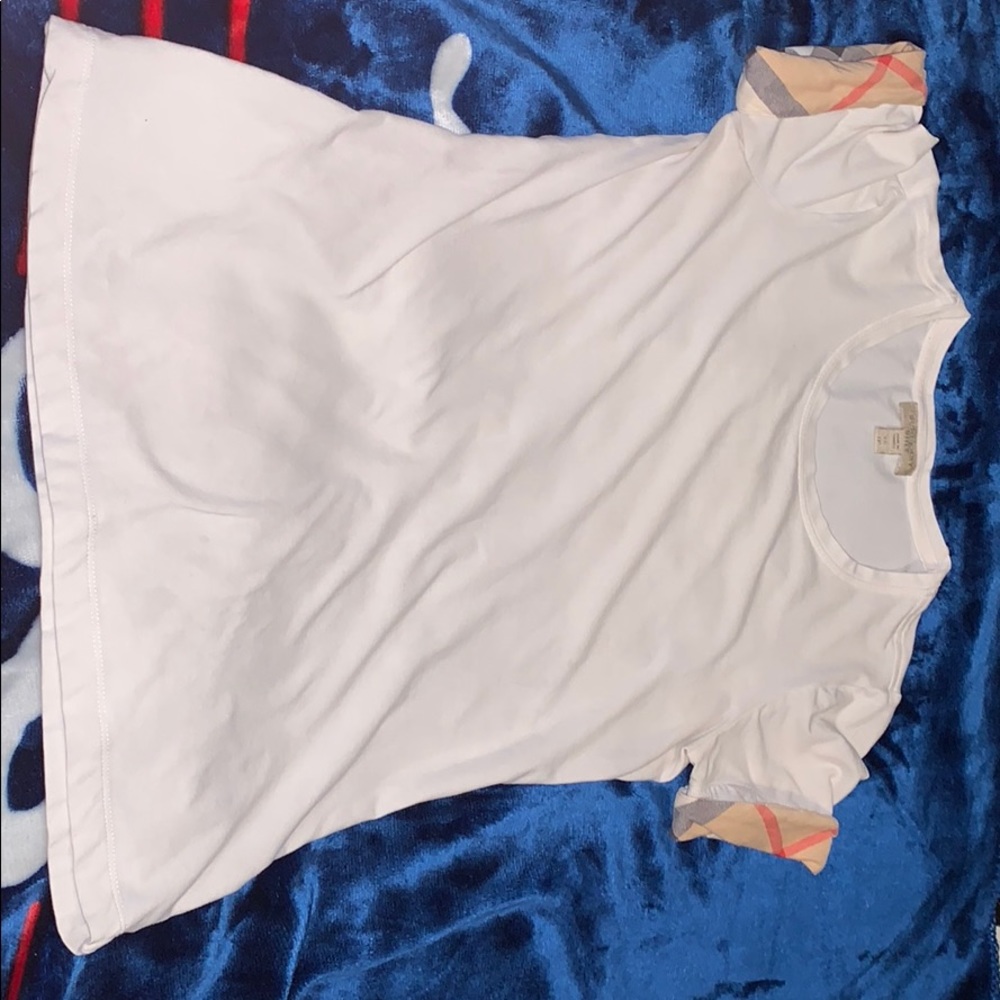 Jrs Burberry shirt
